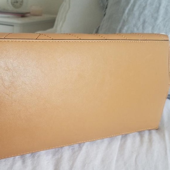 Tory Burch “Alexa” Chain Tote - Picture 7 of 7